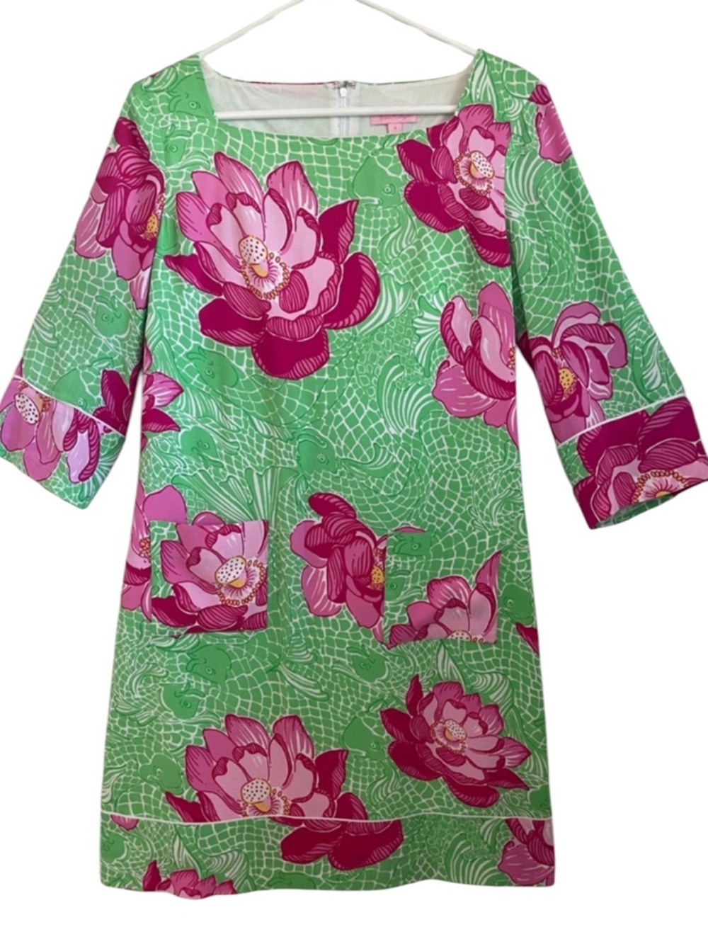 Lilly Pulitzer White Label Green Koi & Pink Lotus Sophie Shift Dress 8 Like New